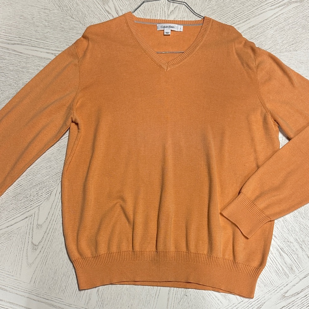 Calvin Klein Men's V-Neck Sweater in Orange